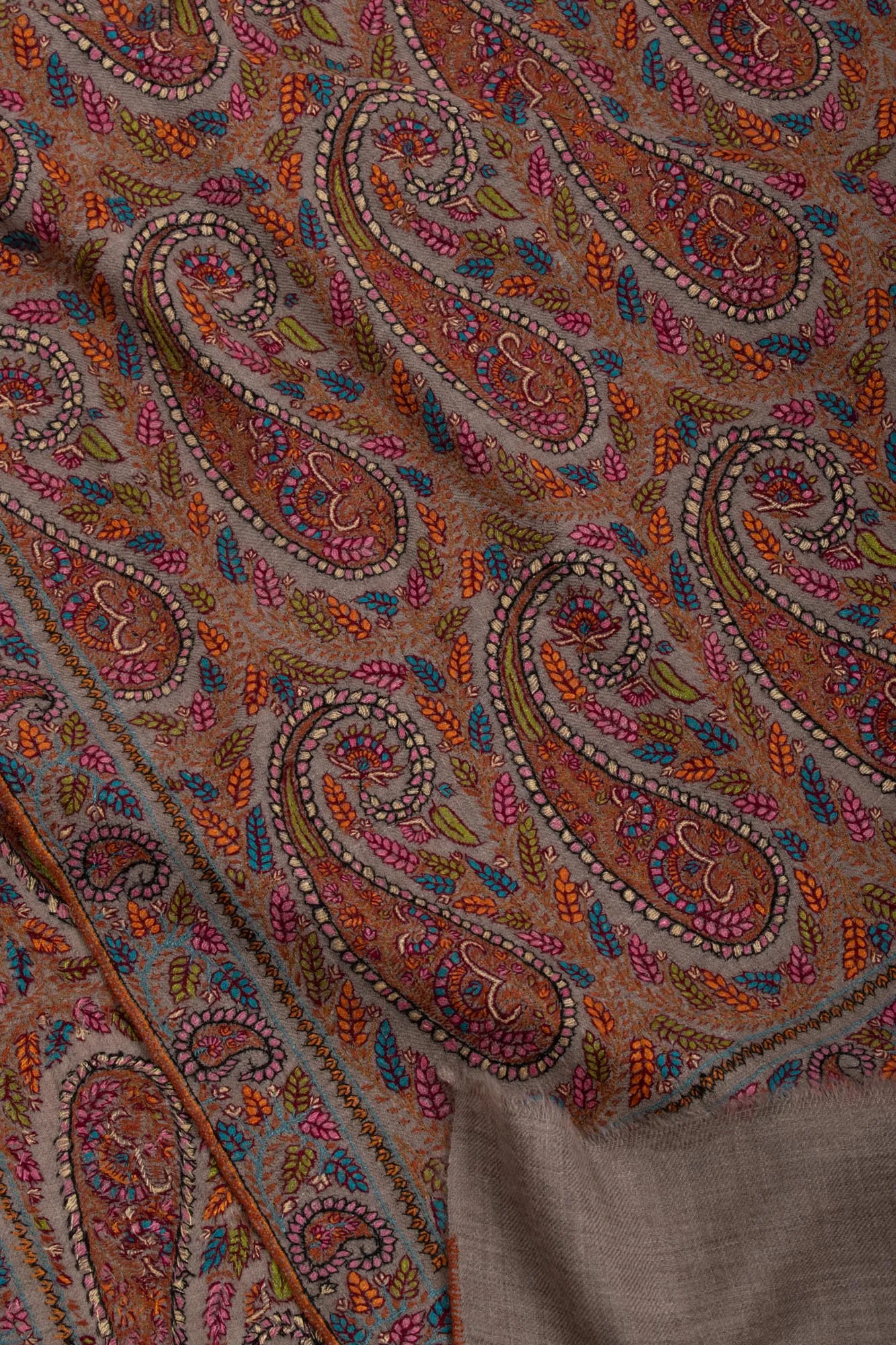 95 Paisley Authentic Beige Wedding Jamavar Shawl - KENNEDY