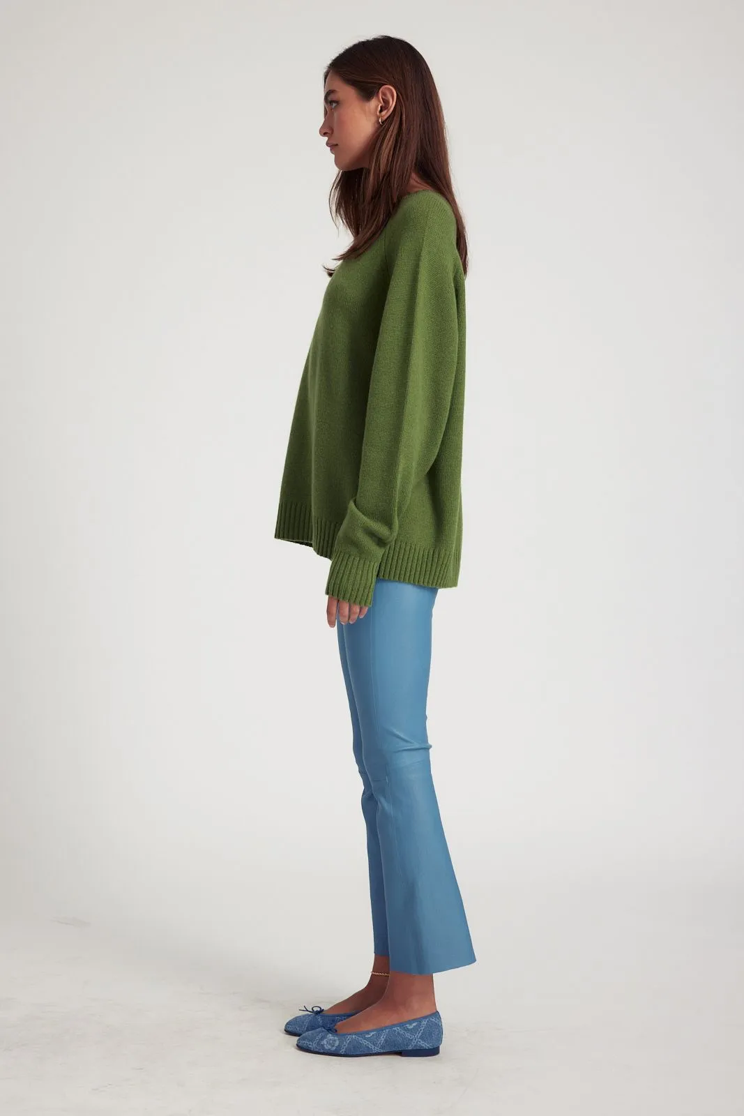 Artichoke Cashmere Loose Gauge Crewneck