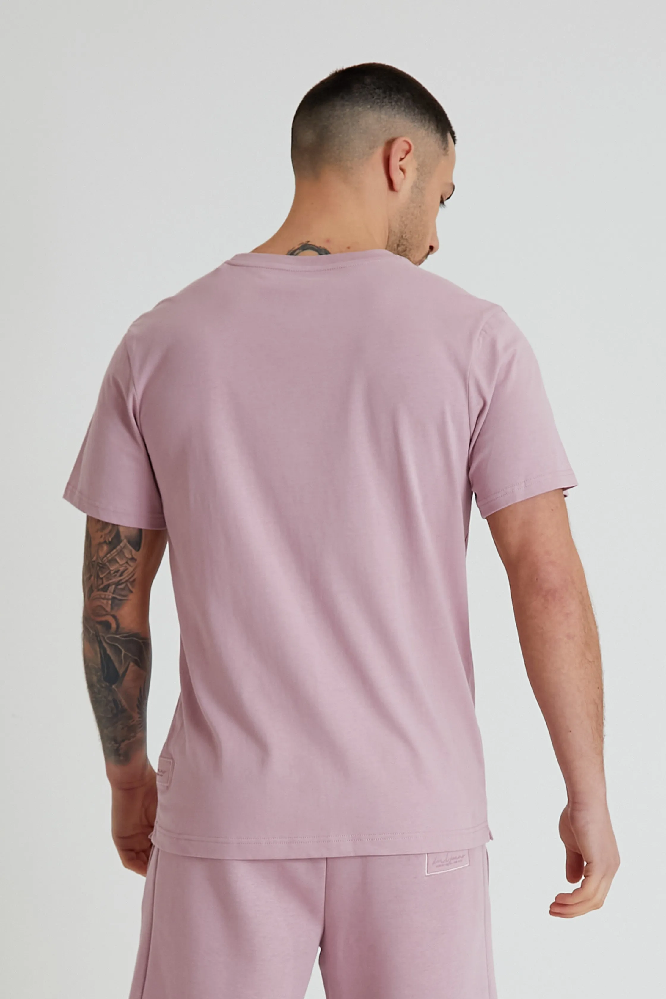 Aston crew neck t-shirt in Mauve haze