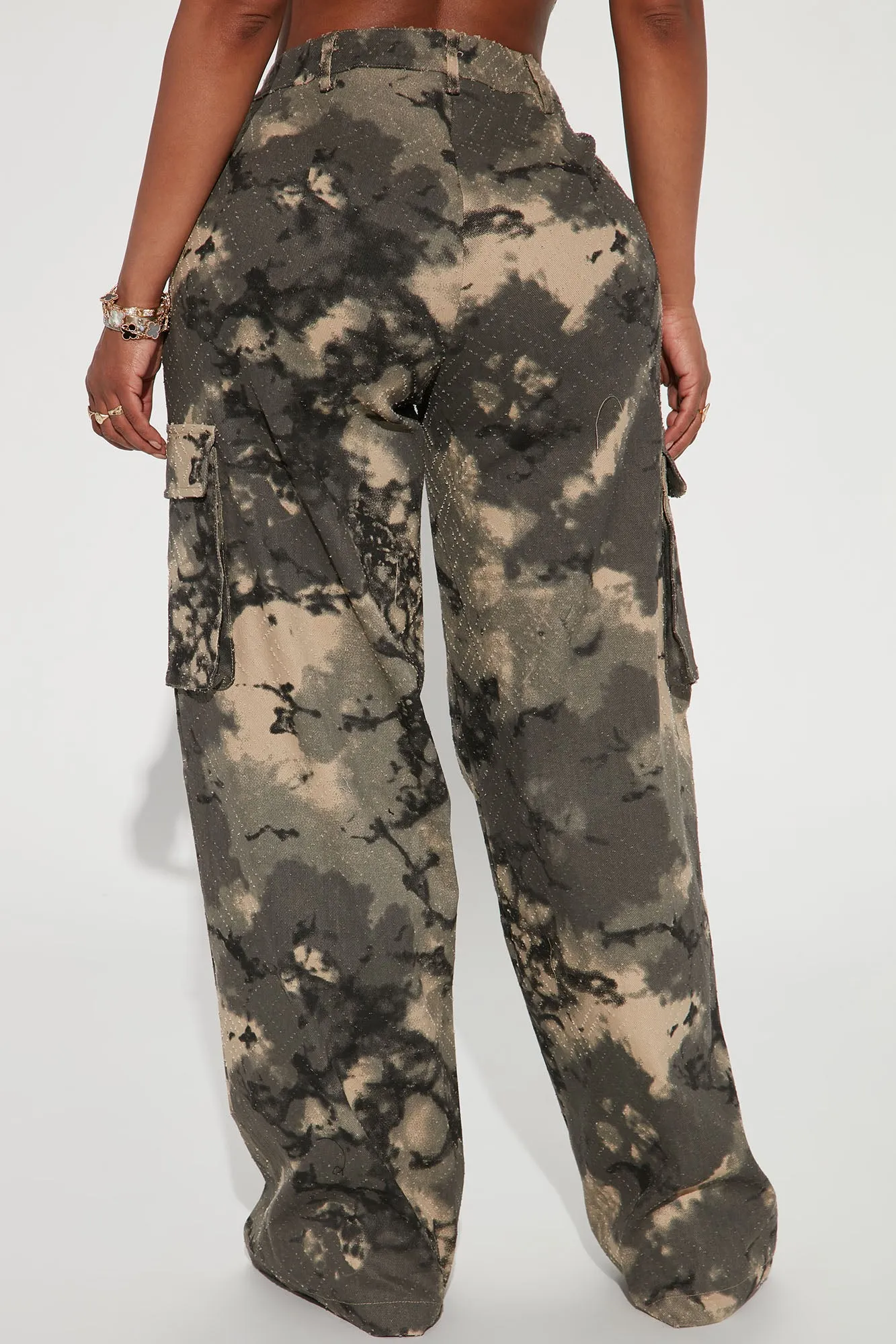 Best Kept Secret Baggy Camo Pants - Camouflage