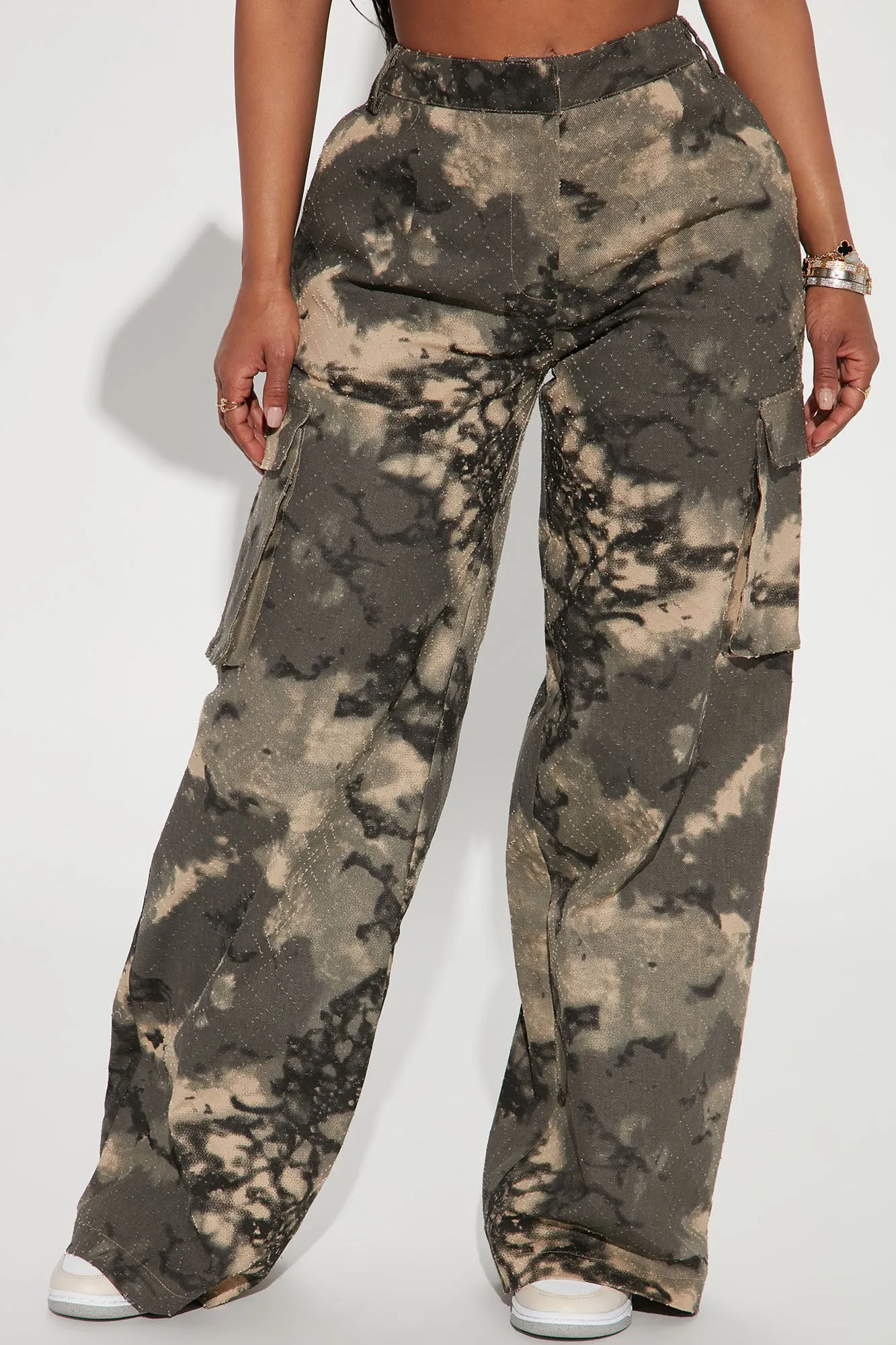 Best Kept Secret Baggy Camo Pants - Camouflage