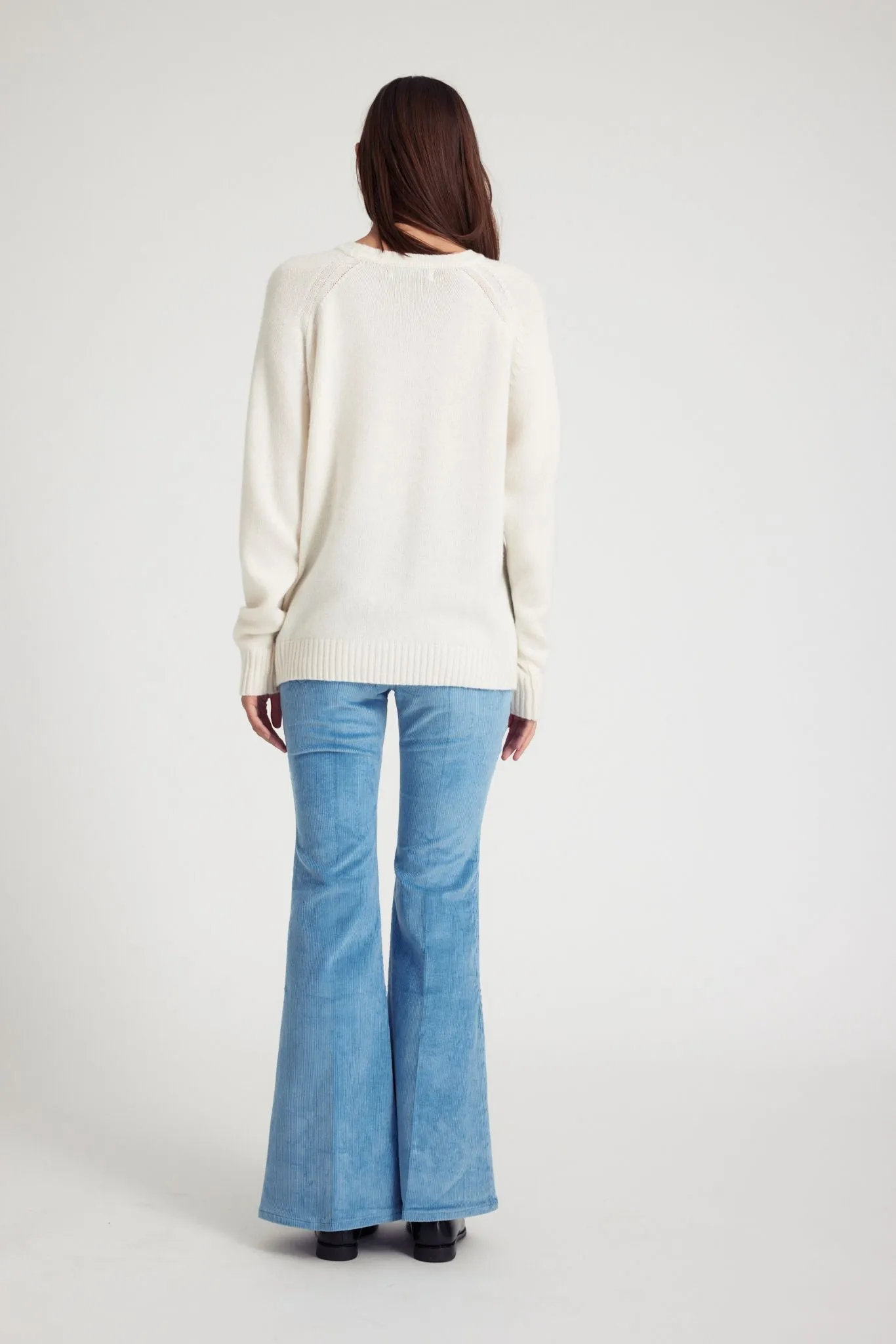 Chalk Cashmere Loose Gauge Crewneck