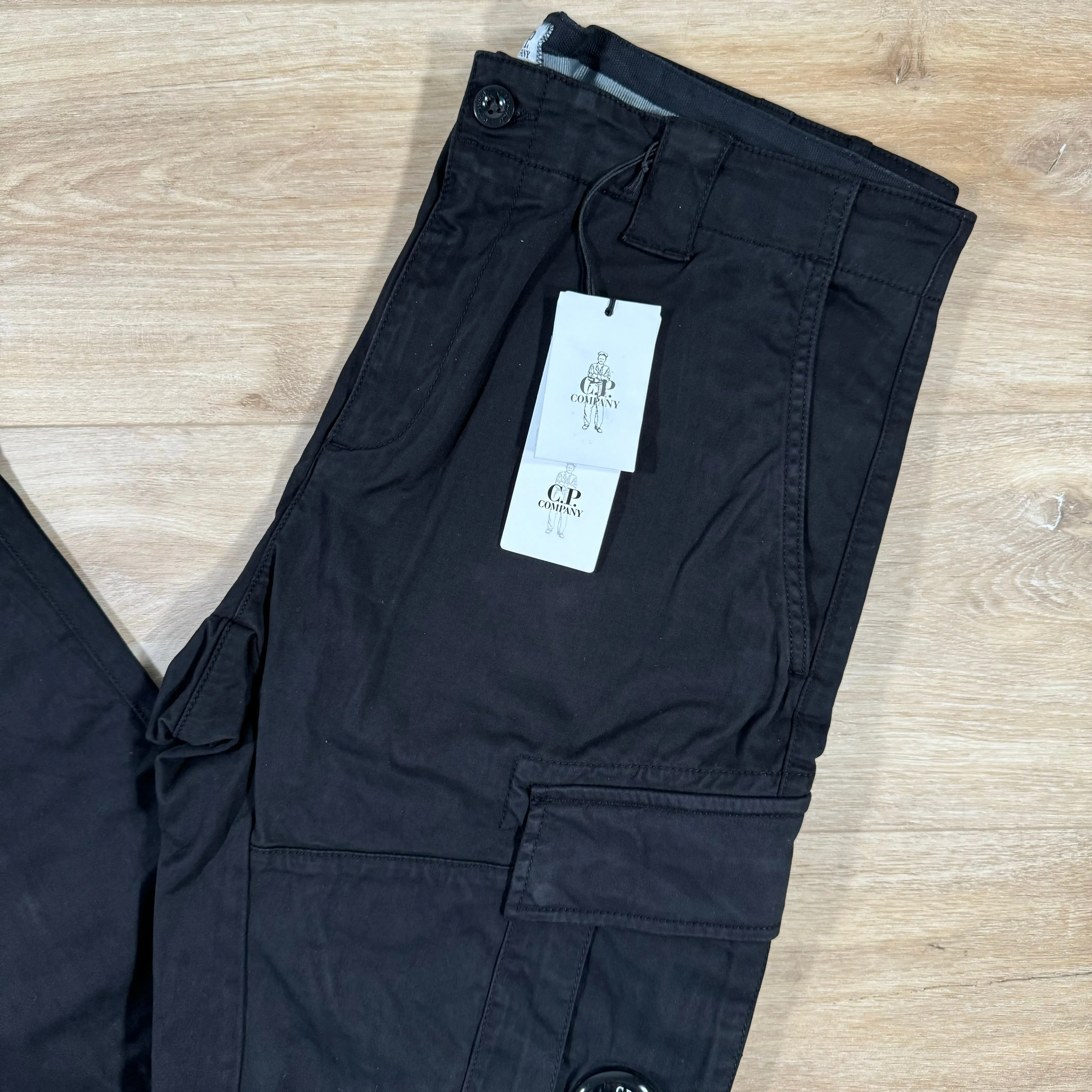 C.P. Company Stretch Sateen Lens Cargo Pants in Black