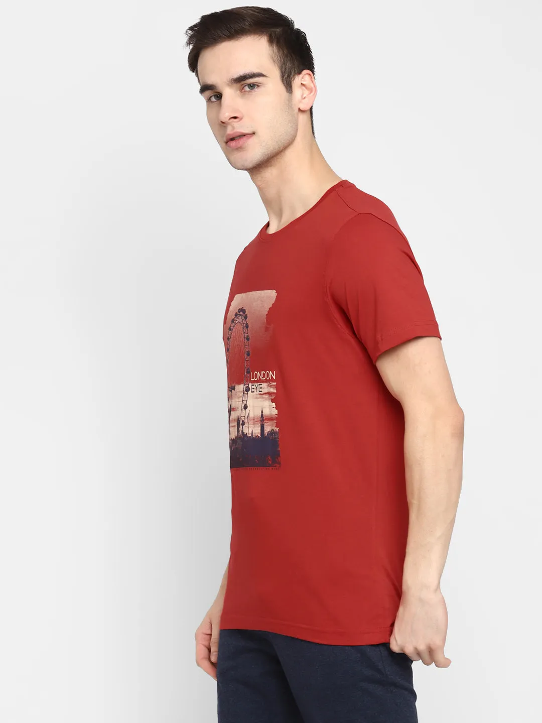 Crew Neck Chest Red Green Men T-Shirt