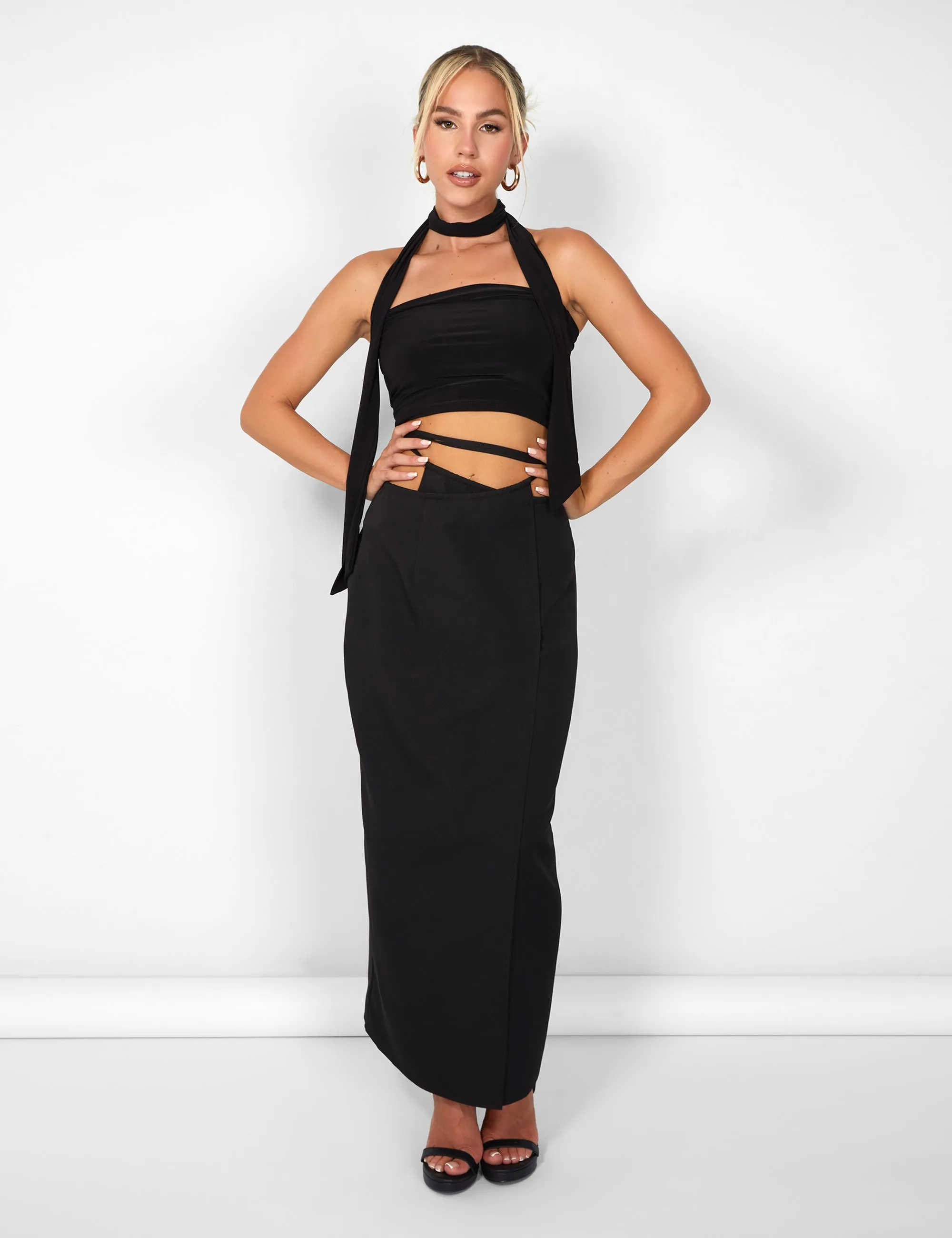 Kaiia Wrap Tie Side Maxi Skirt in Black