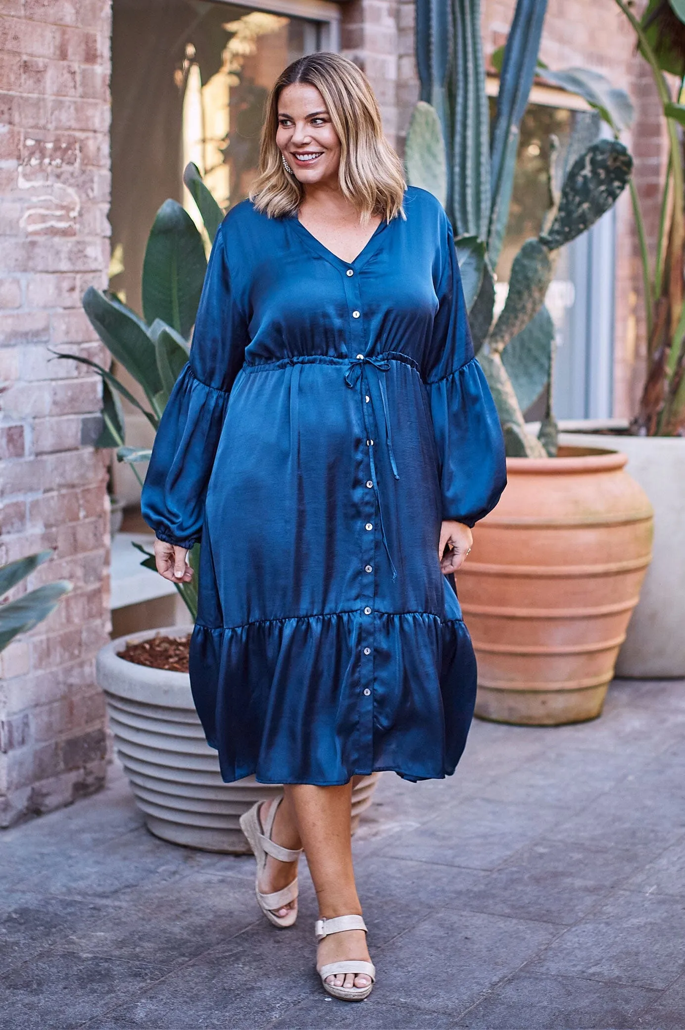 Mikayla Long Sleeve Tiered Dress Navy