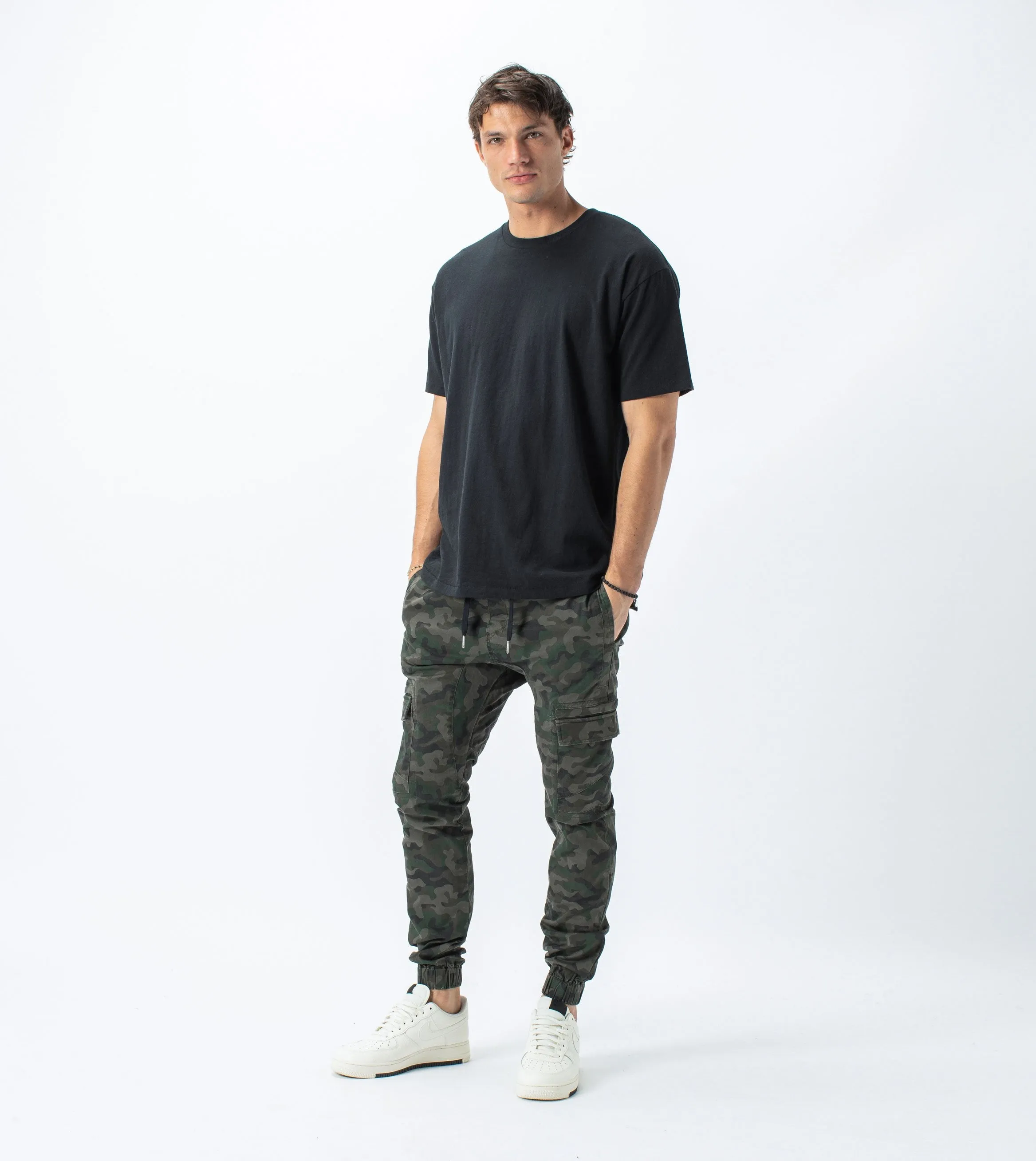 Sureshot Lightweight Cargo Jogger Dark Camo